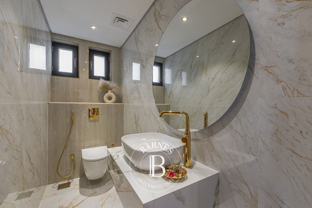 Вилла в Дубае, ОАЭ, 1 021.9 м² - фото 10