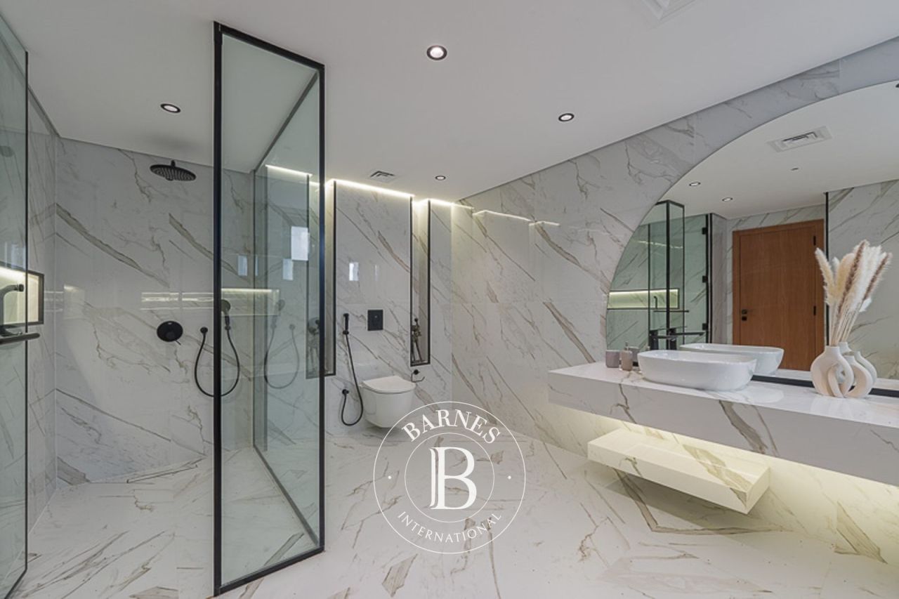 Вилла в Дубае, ОАЭ, 1 021.9 м² - фото 14