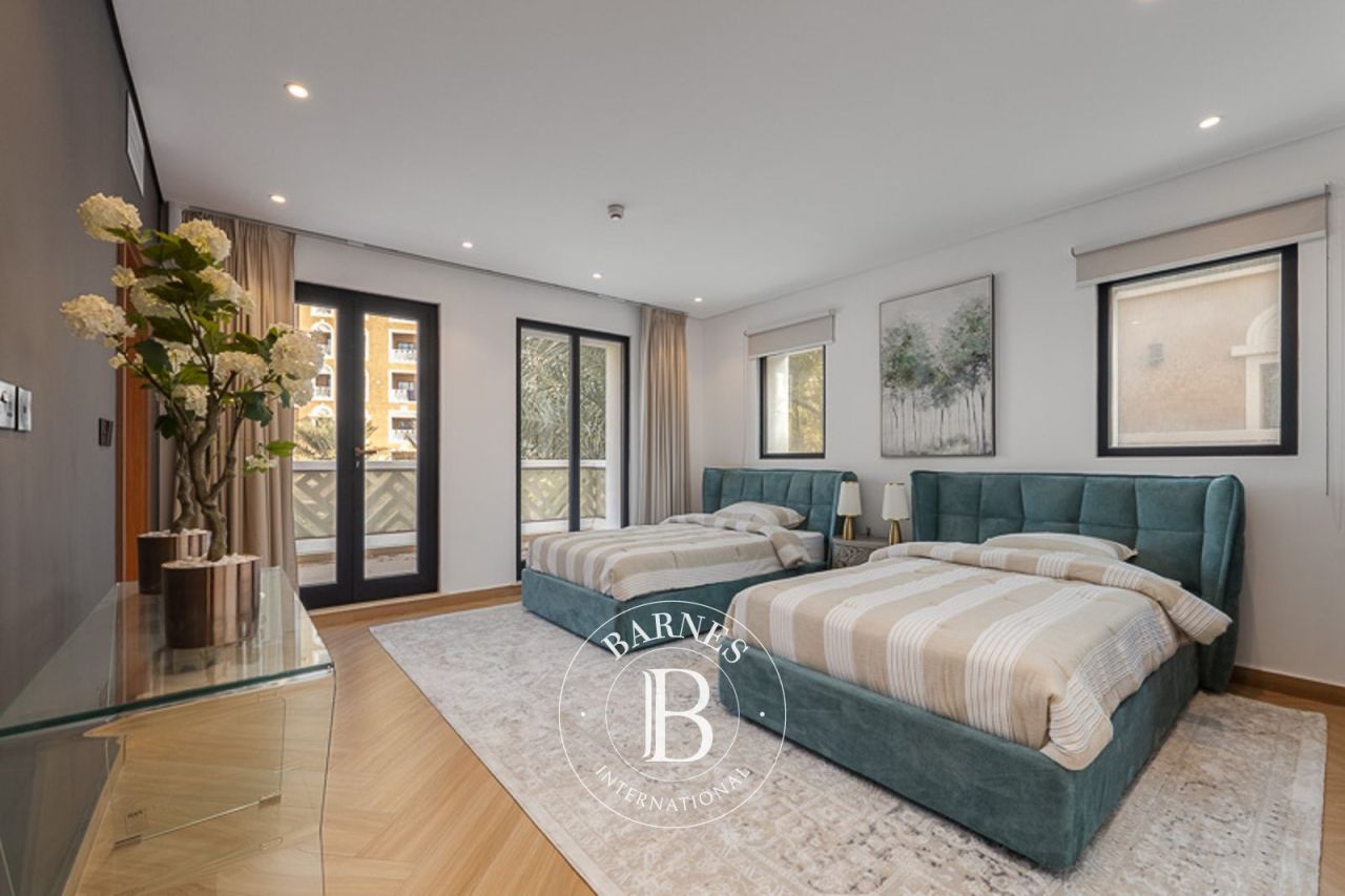 Вилла в Дубае, ОАЭ, 1 021.9 м² - фото 16