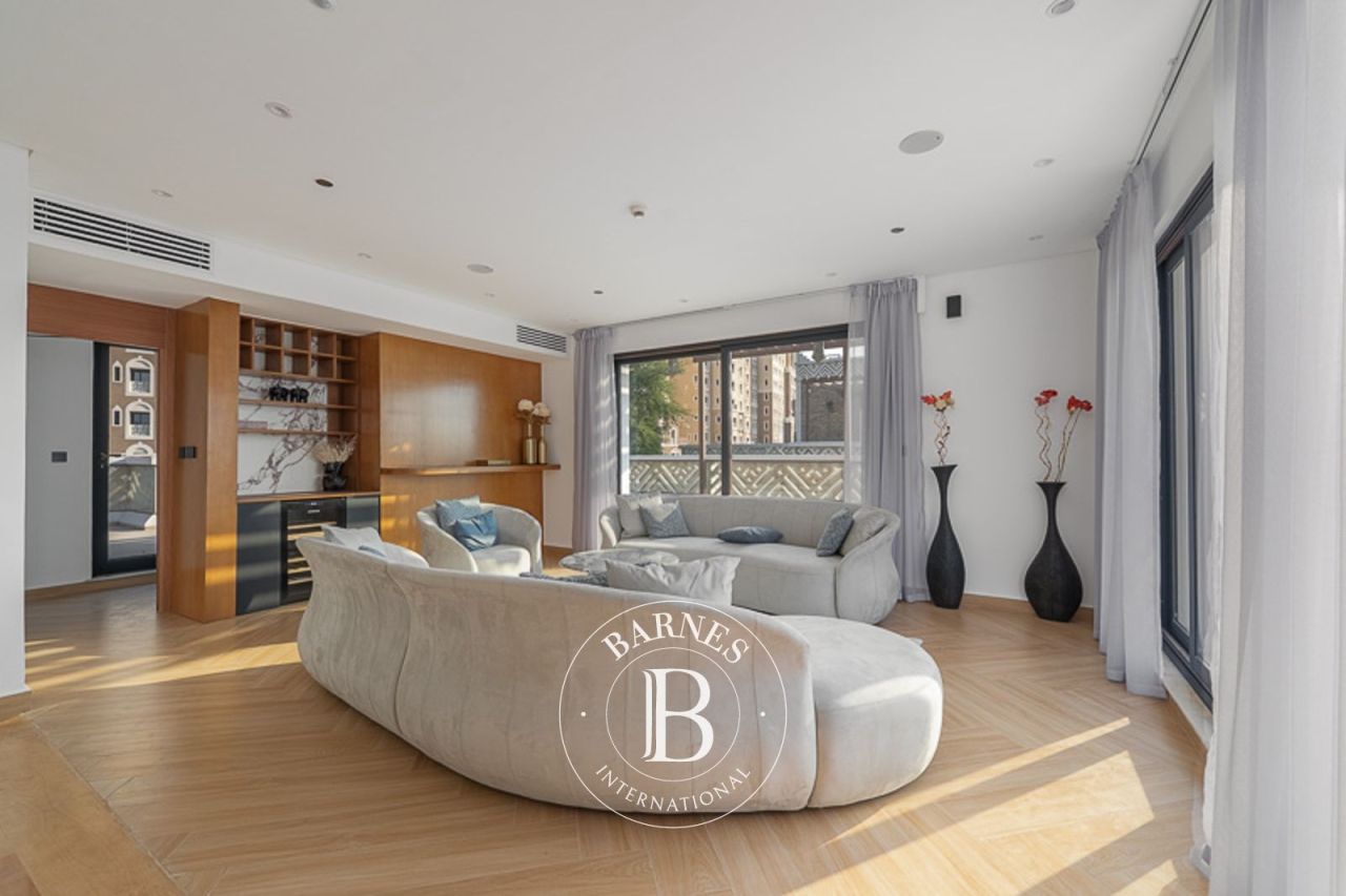 Вилла в Дубае, ОАЭ, 1 021.9 м² - фото 18