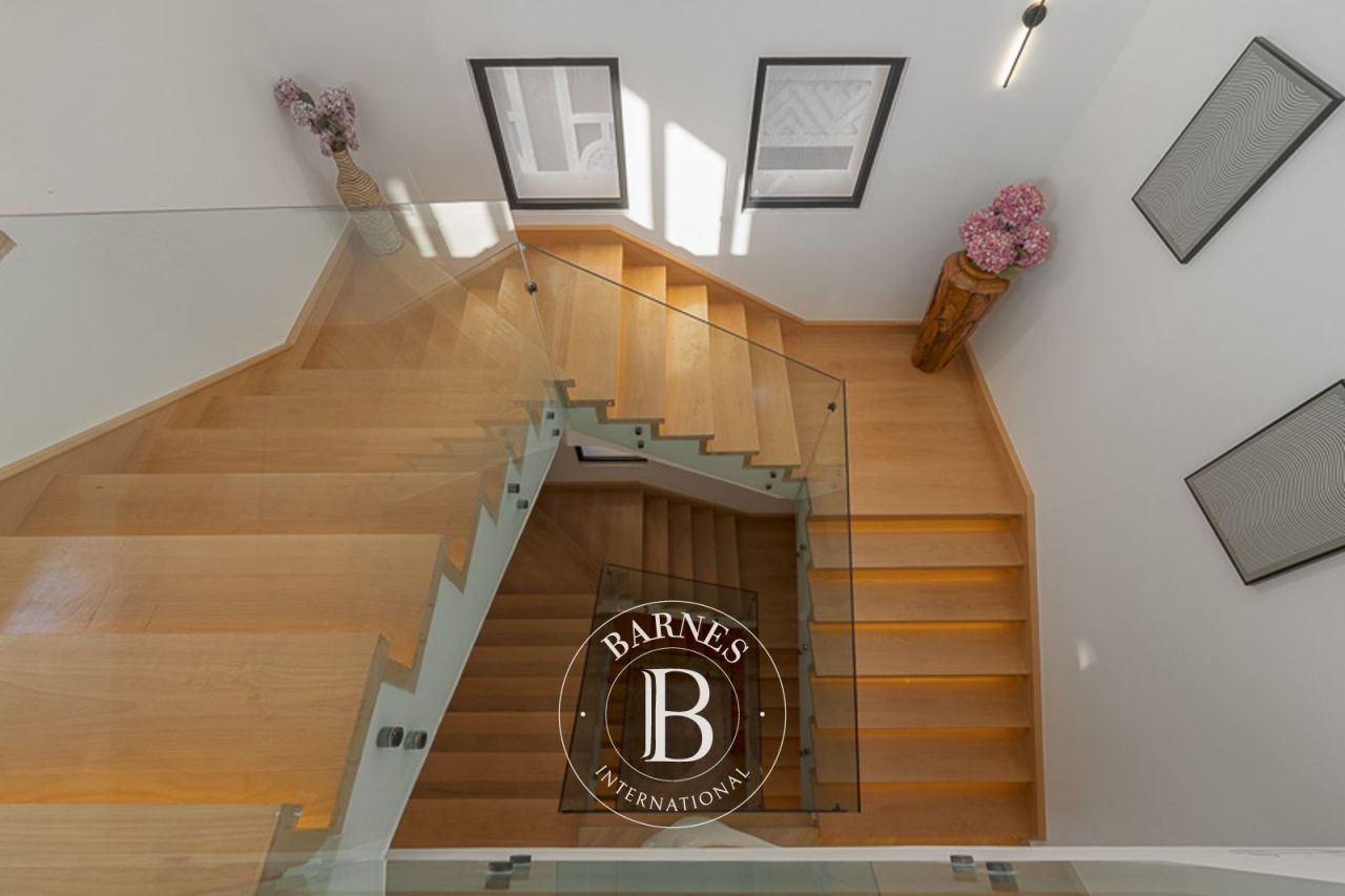 Вилла в Дубае, ОАЭ, 1 021.9 м² - фото 19