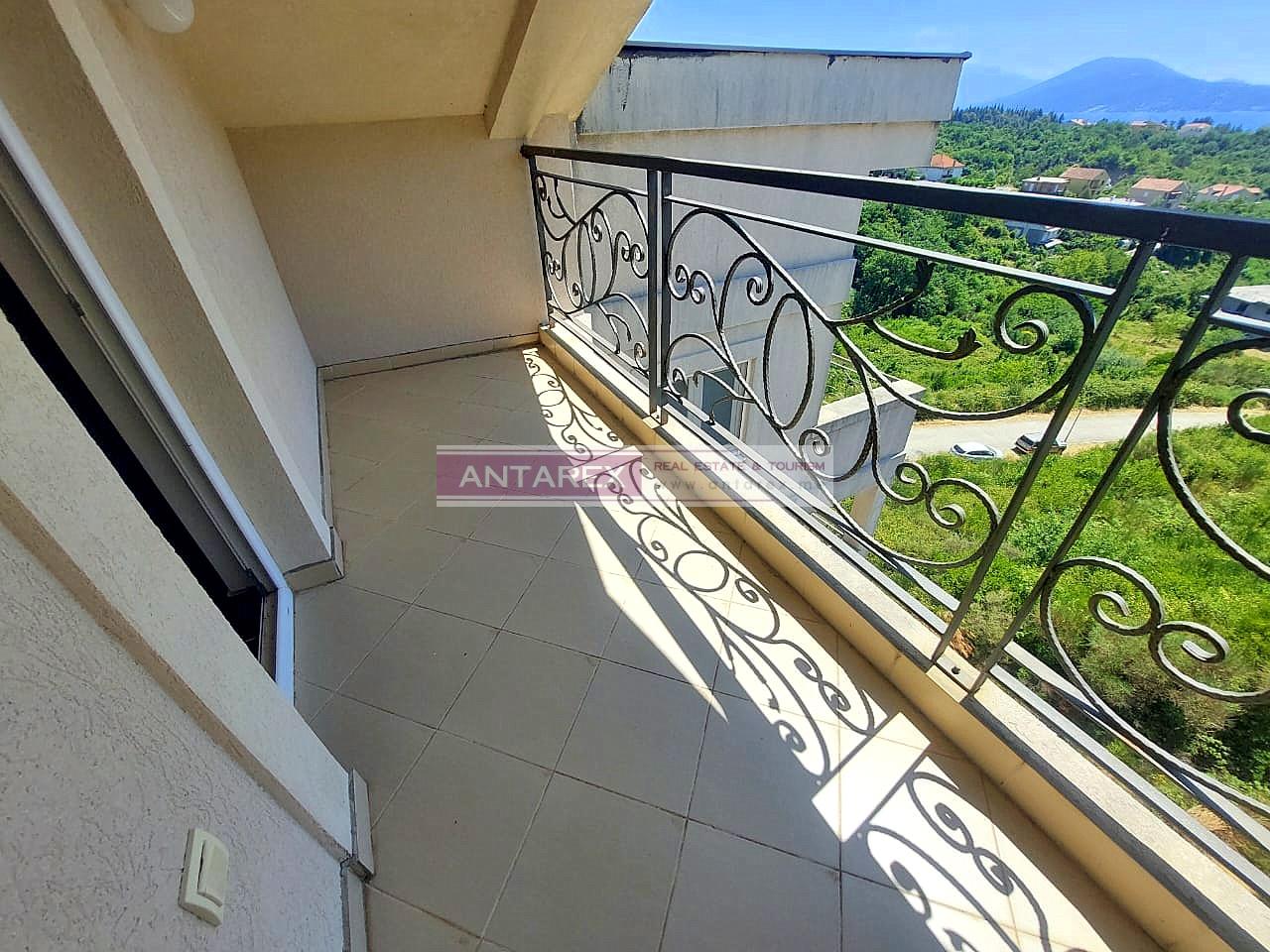 Апартаменты в Игало, Черногория, 42 м² - фото 6