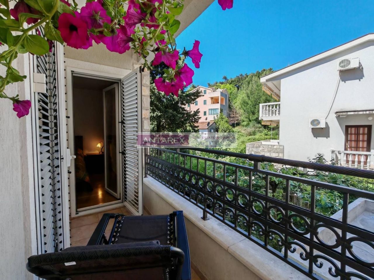 Апартаменты в Петроваце, Черногория, 85 м² - фото 11