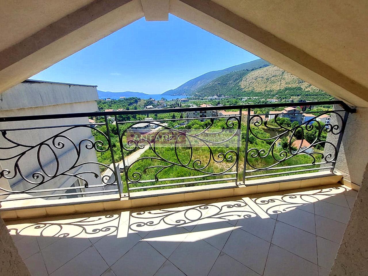 Апартаменты в Игало, Черногория, 42 м² - фото 11