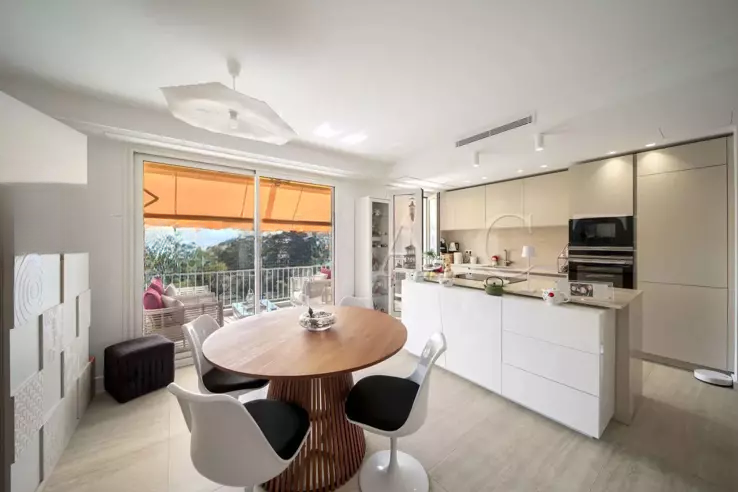 Квартира в Каннах, Франция, 75 м² - фото 2