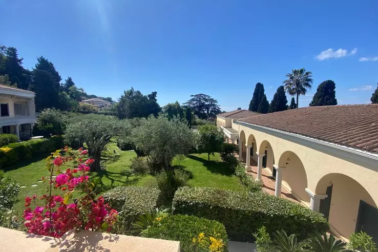 Квартира в Каннах, Франция, 58 м² - фото 2