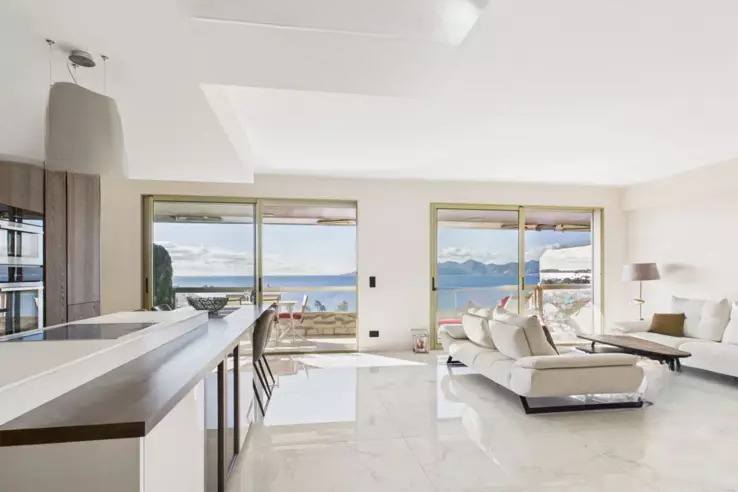 Квартира в Каннах, Франция, 88 м² - фото 2