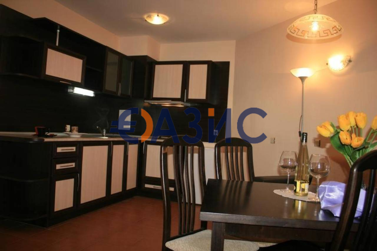 Апартаменты в Царево, Болгария, 87.7 м² - фото 1