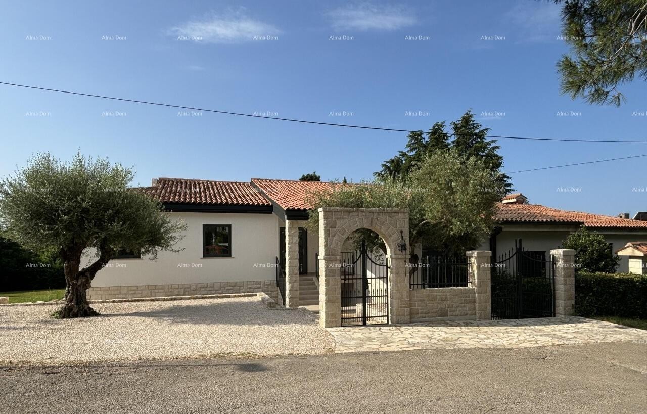 Квартира в Умаге, Хорватия, 152 м² - фото 2