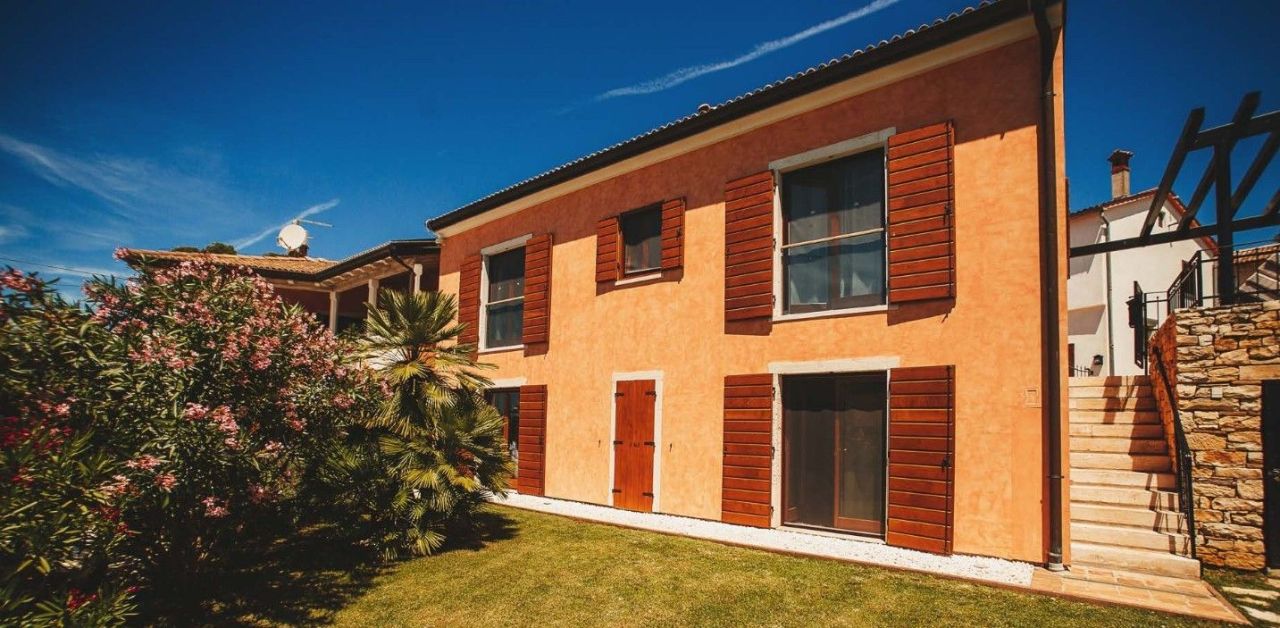 Дом в Ровини, Хорватия, 388 м² - фото 11