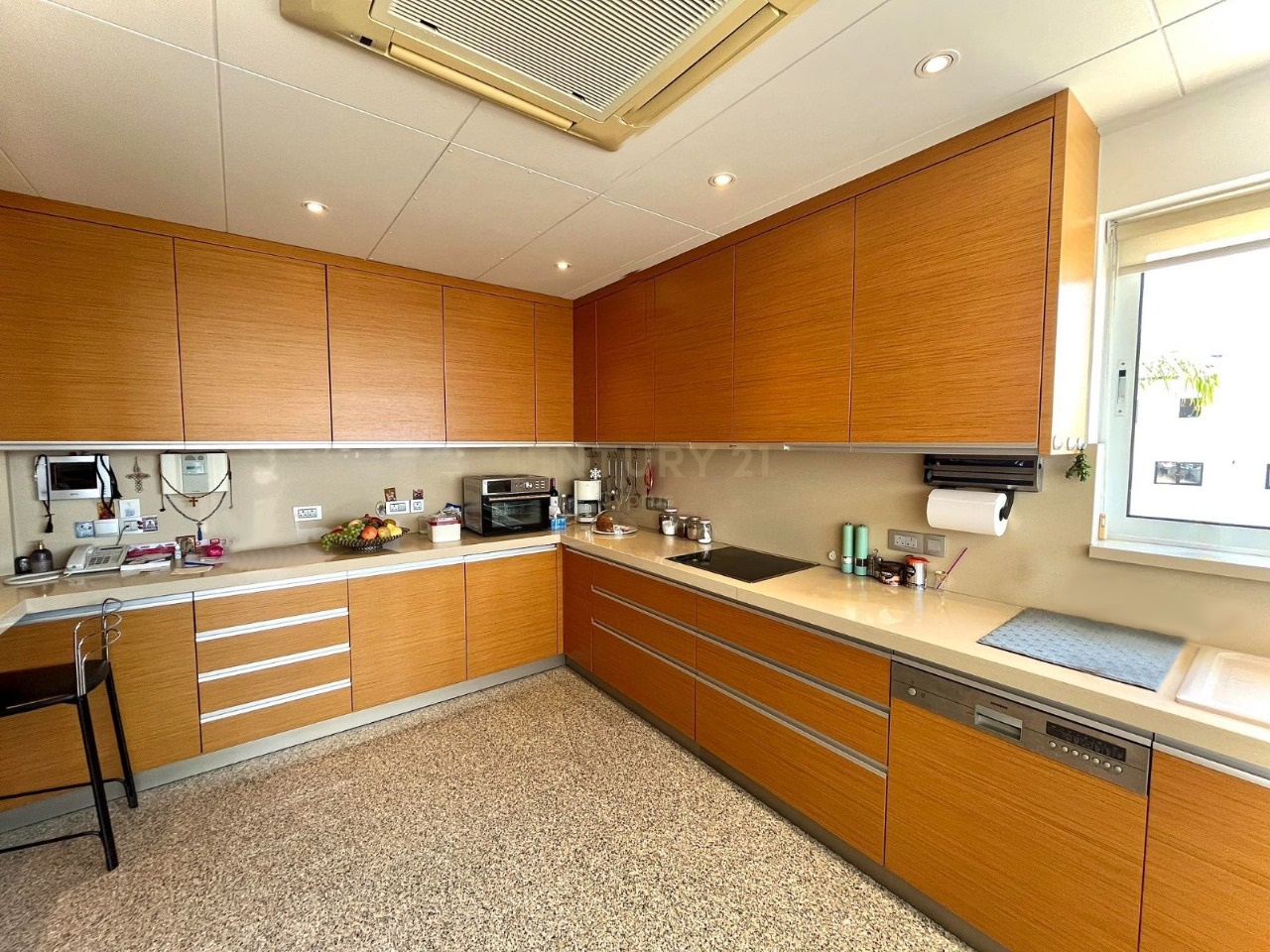 Квартира в Лимасоле, Кипр, 667 м² - фото 8