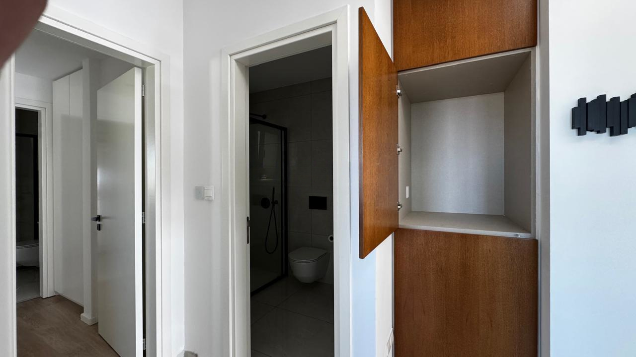 Квартира в Айос-Атанасиосе, Кипр, 184 м² - фото 8