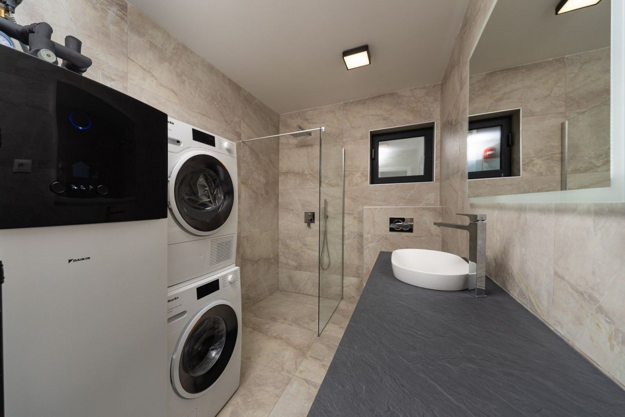 Квартира в Ровини, Хорватия, 113.14 м² - фото 17