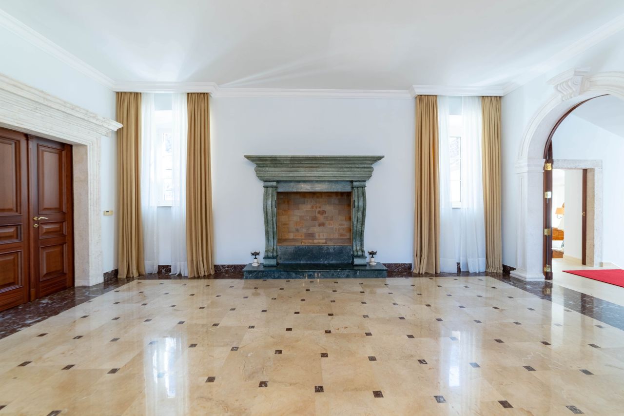 Вилла в Доброте, Черногория, 1 100 м² - фото 5