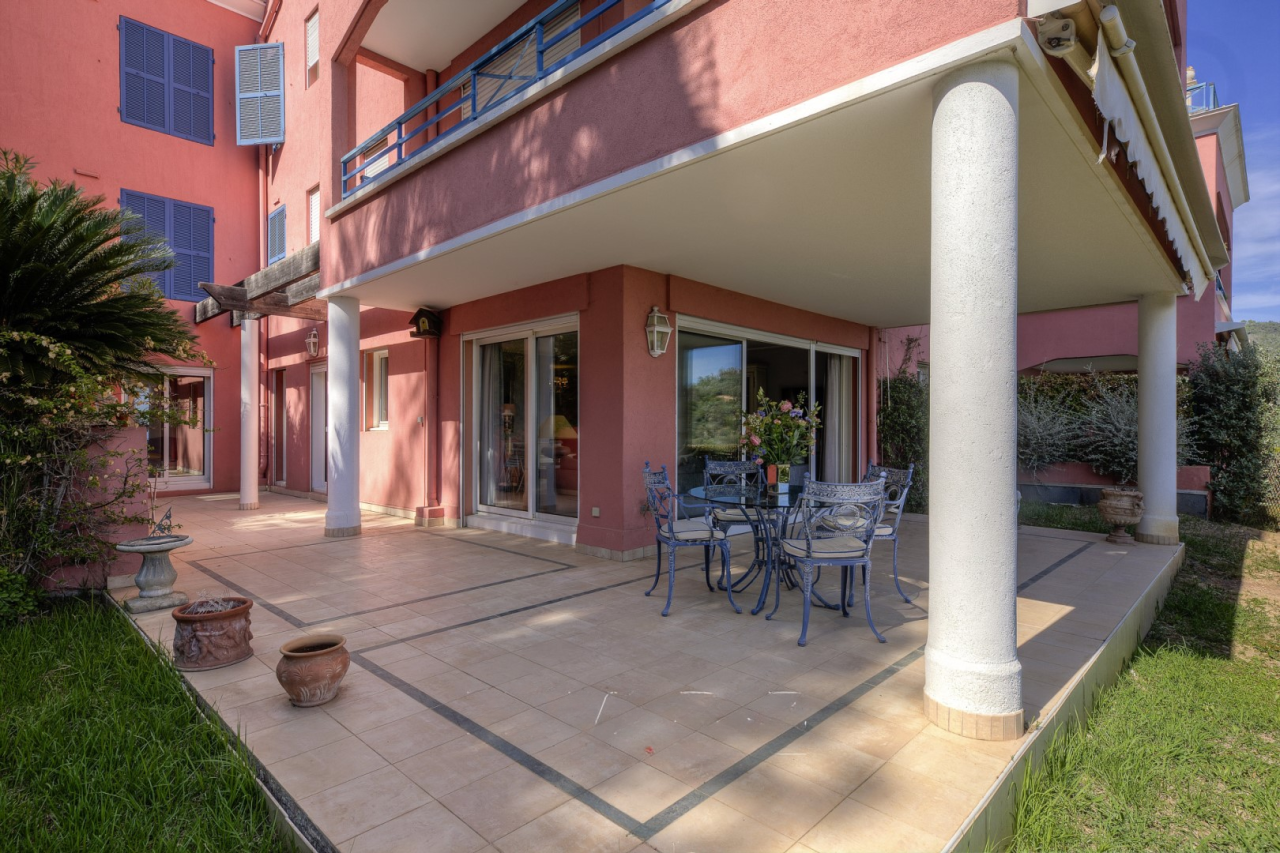 Квартира в Каннах, Франция, 104 м² - фото 11