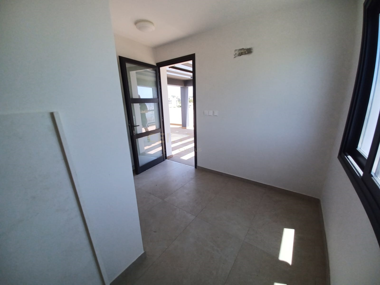 Квартира в Ермасойе, Кипр, 135 м² - фото 16