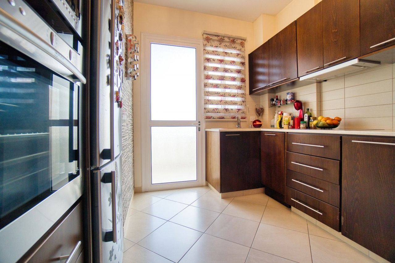 Апартаменты в Пафосе, Кипр, 92 м² - фото 14