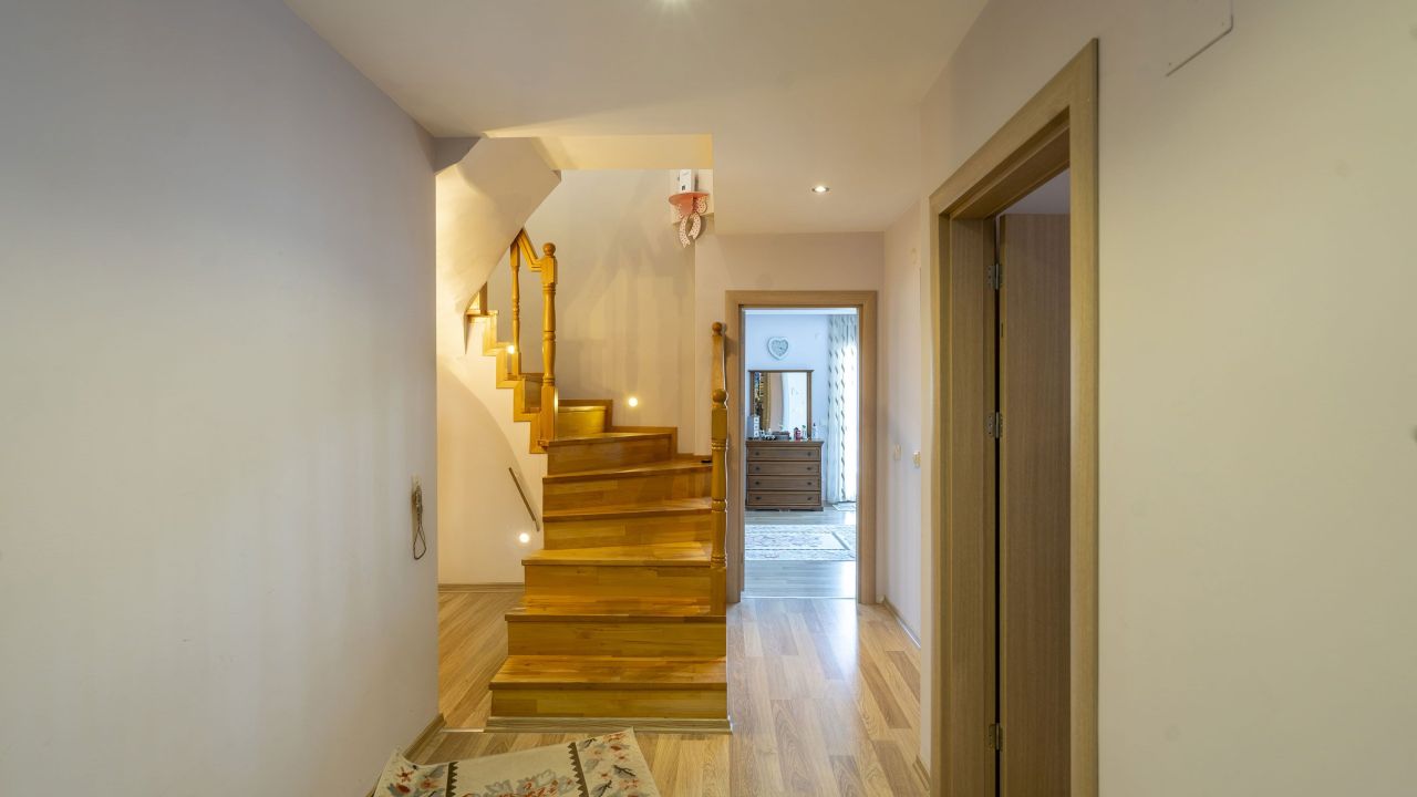 Апартаменты в Алании, Турция, 180 м² - фото 10