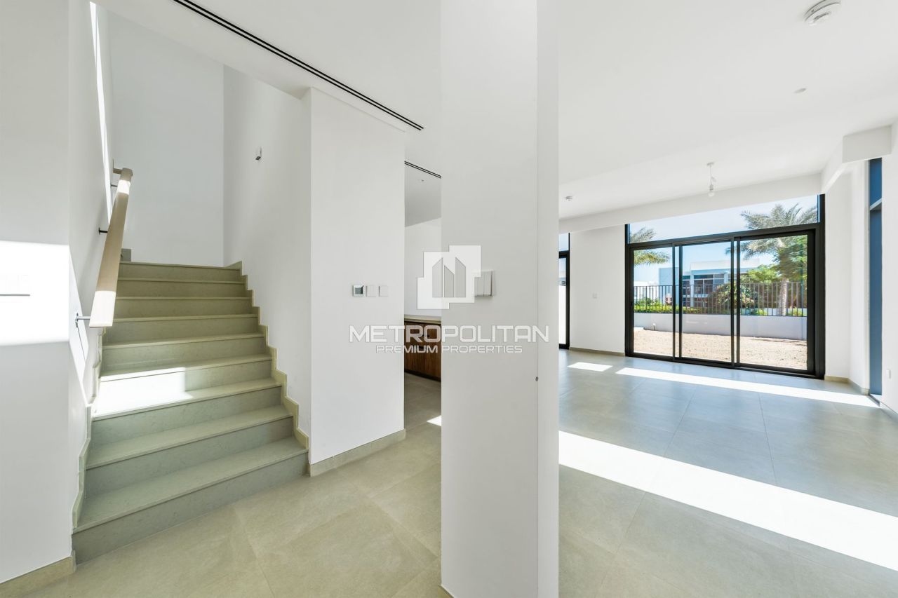 Таунхаус в Дубае, ОАЭ, 237 м² - фото 5