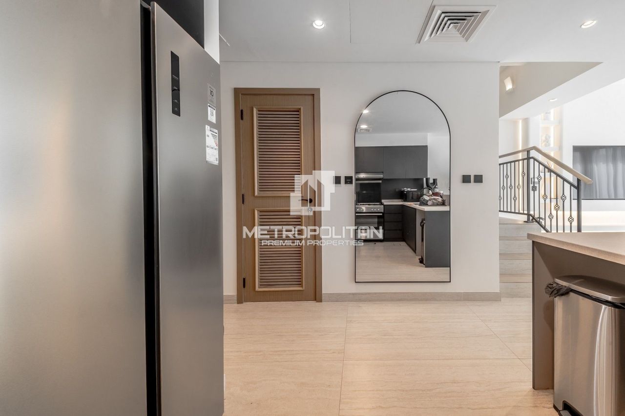 Таунхаус в Дубае, ОАЭ, 264 м² - фото 7