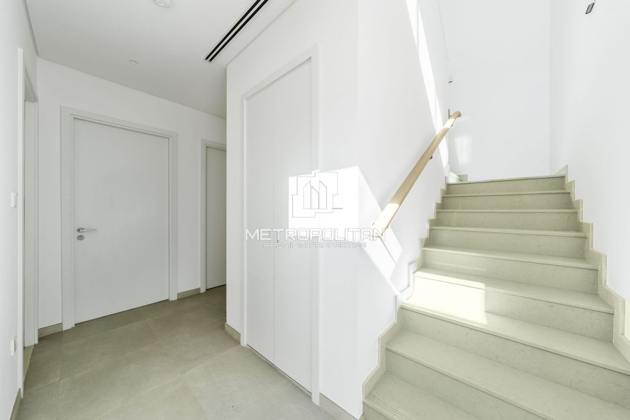 Таунхаус в Дубае, ОАЭ, 237 м² - фото 8