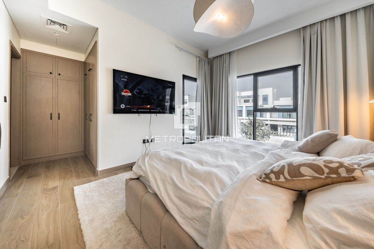 Таунхаус в Дубае, ОАЭ, 264 м² - фото 13