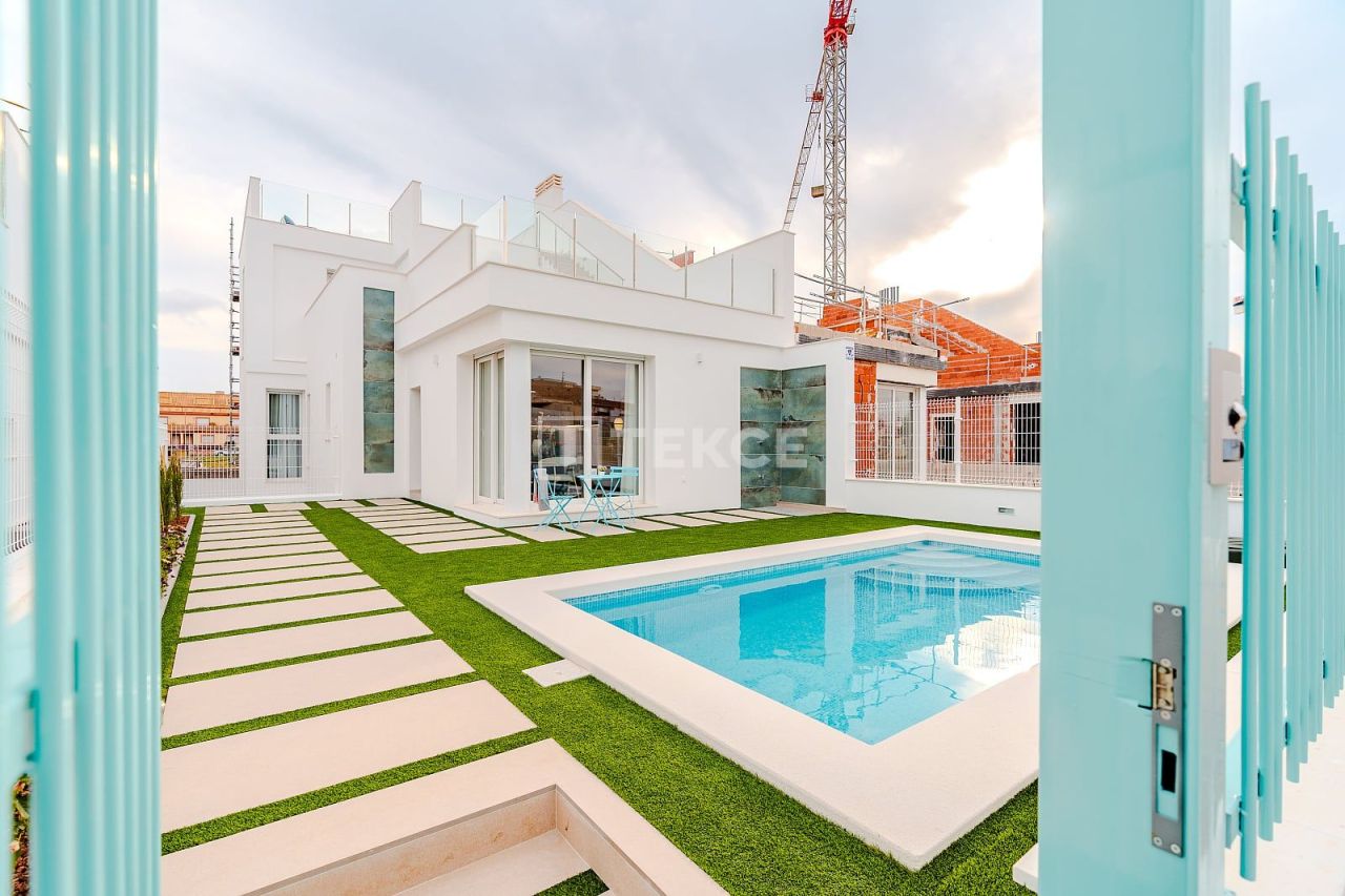 Вилла в Лос Алькасарес, Испания, 197 м² - фото 1