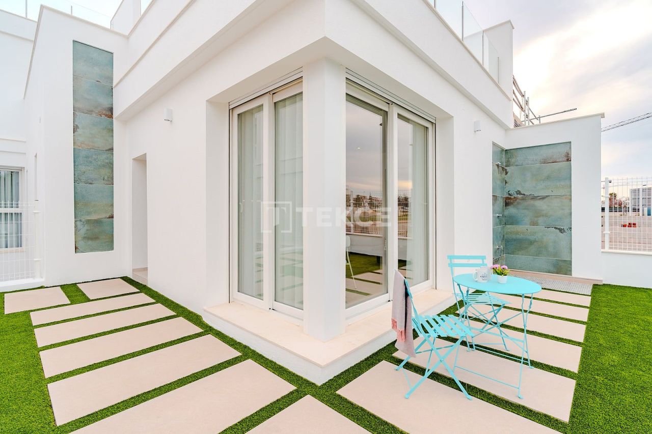 Вилла в Лос Алькасарес, Испания, 197 м² - фото 15