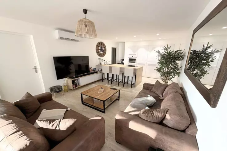 Квартира в Каннах, Франция, 56 м² - фото 1