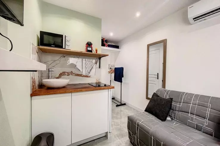 Квартира в Каннах, Франция, 9 м² - фото 1