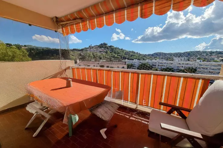 Квартира в Каннах, Франция, 80 м² - фото 1