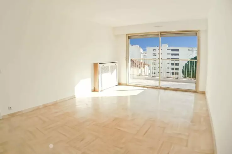 Квартира в Каннах, Франция, 57 м² - фото 1