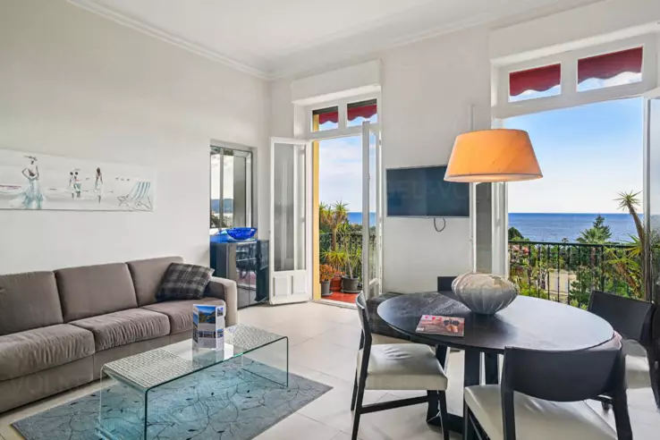 Квартира в Каннах, Франция, 91 м² - фото 1