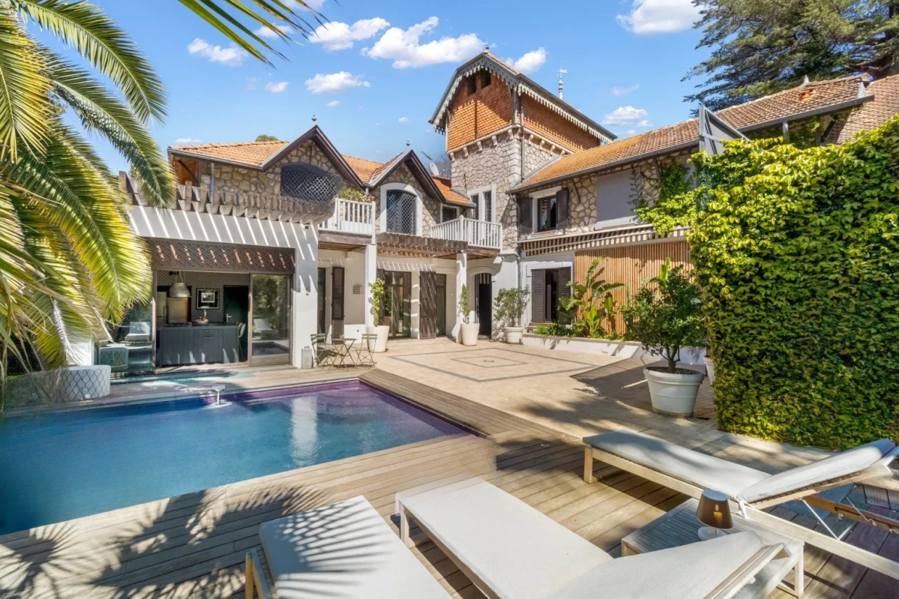 Квартира в Каннах, Франция, 246 м² - фото 1