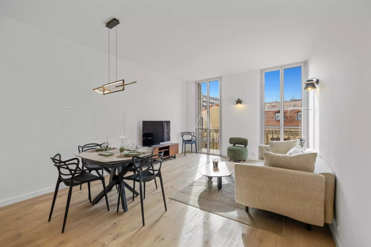 Квартира в Каннах, Франция, 85 м² - фото 1