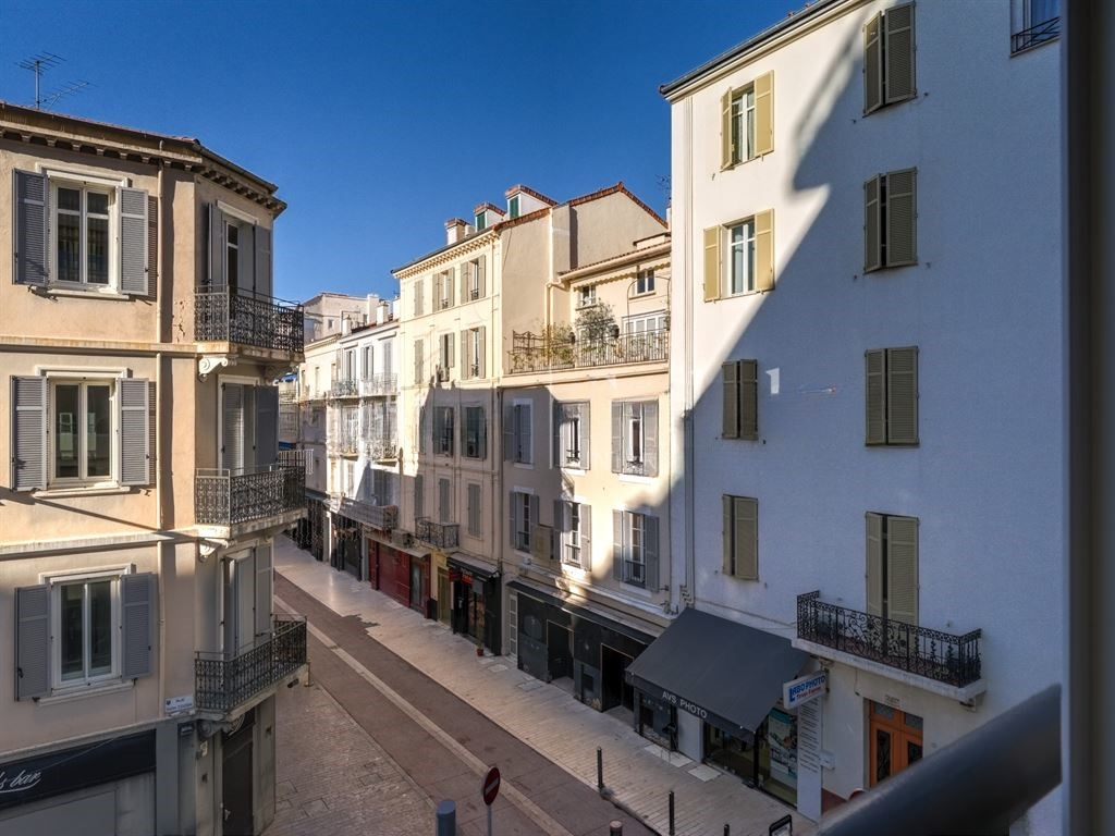 Квартира в Каннах, Франция, 73 м² - фото 1