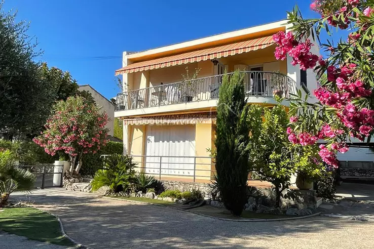 Квартира в Каннах, Франция, 142 м² - фото 1