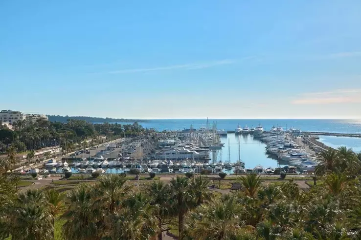 Квартира в Каннах, Франция, 88 м² - фото 1