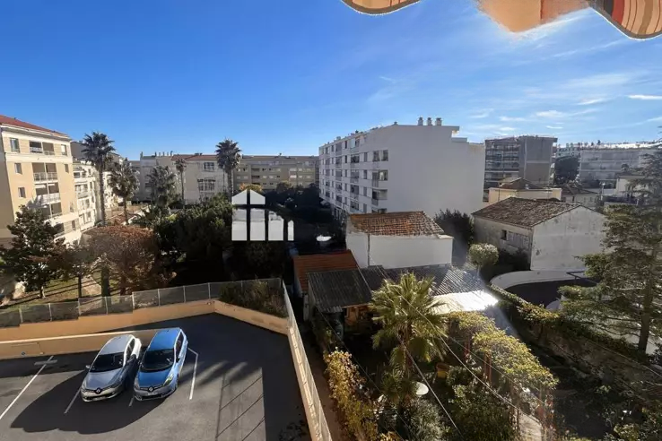 Квартира в Каннах, Франция, 23 м² - фото 1