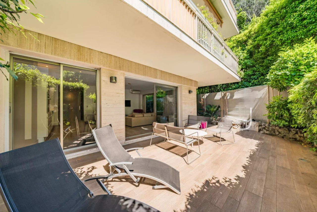 Квартира в Каннах, Франция, 62 м² - фото 1