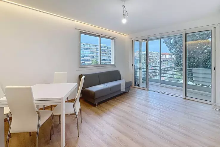 Квартира в Каннах, Франция, 33 м² - фото 1