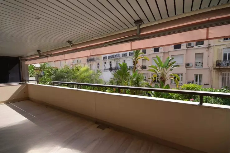 Квартира в Каннах, Франция, 84 м² - фото 1