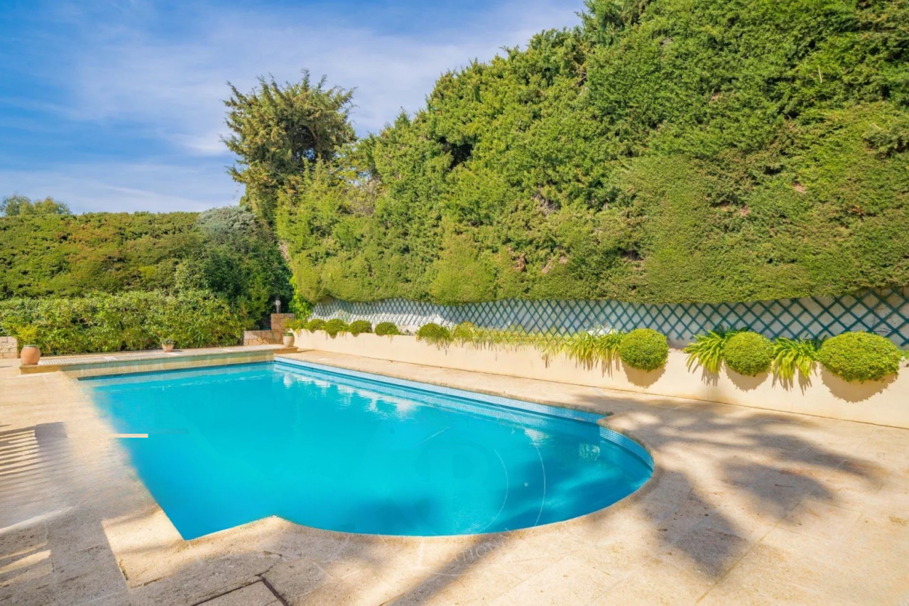 Квартира в Каннах, Франция, 280 м² - фото 2