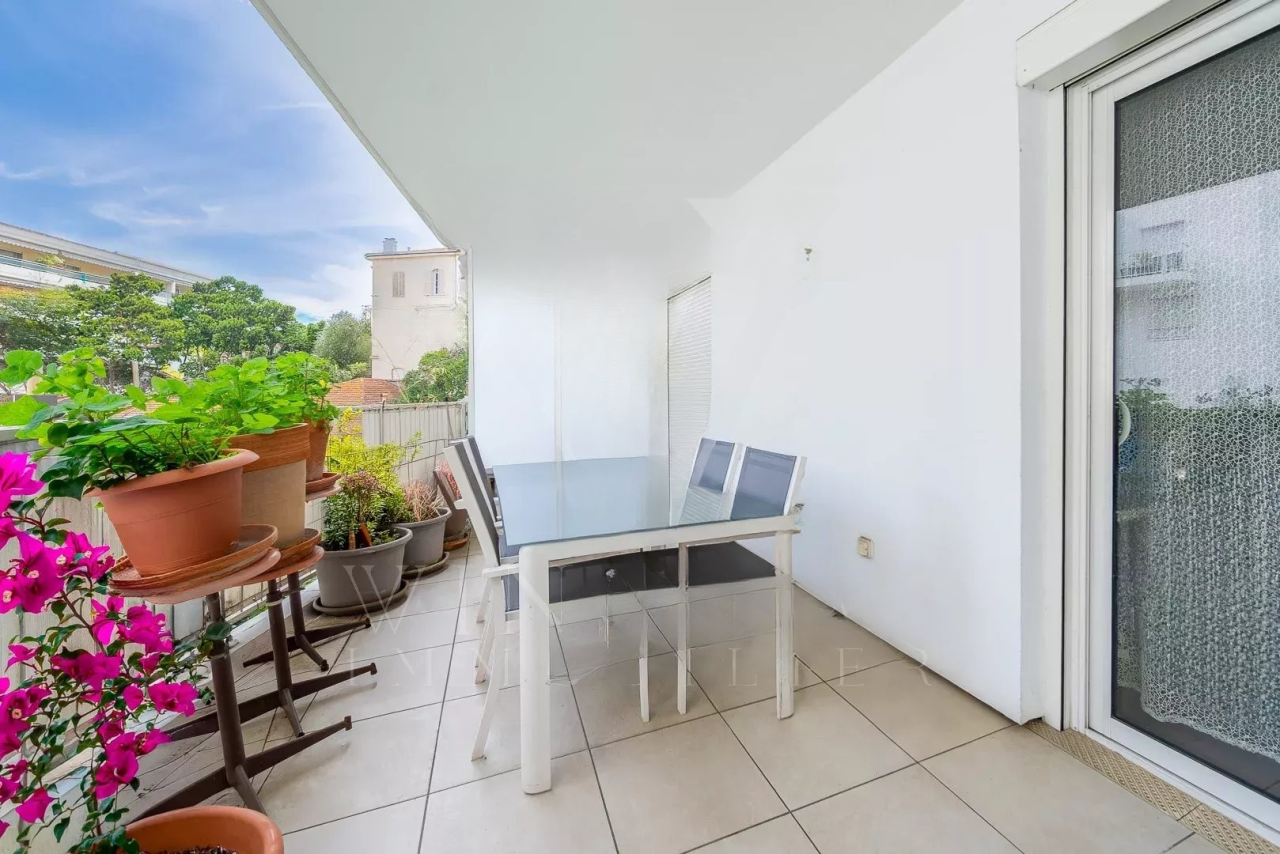 Квартира в Каннах, Франция, 83 м² - фото 2