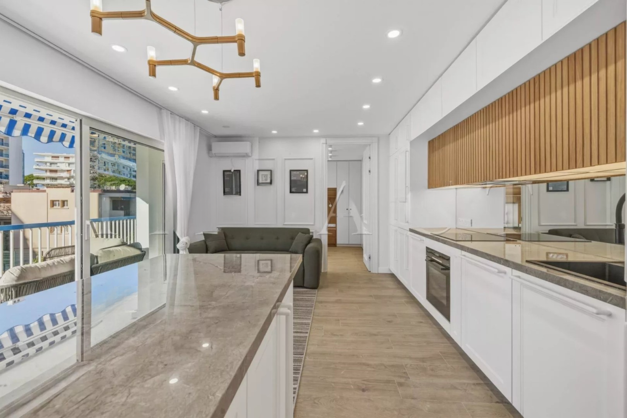 Квартира в Каннах, Франция, 51 м² - фото 2