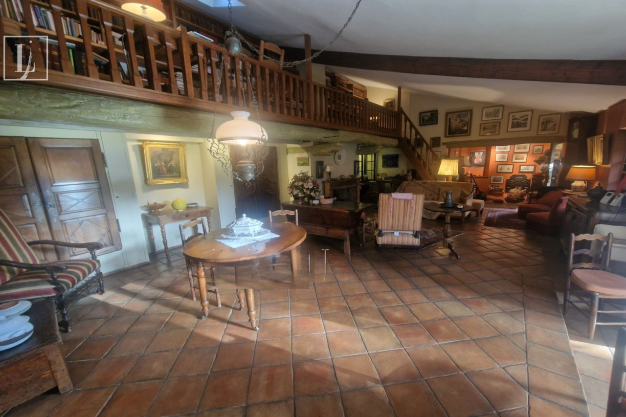 Квартира в Каннах, Франция, 220 м² - фото 2