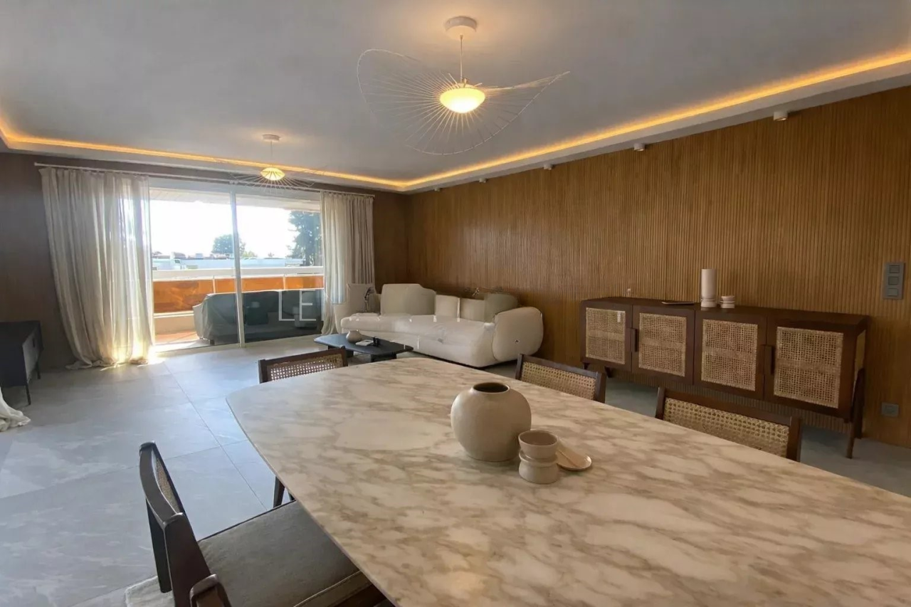 Квартира в Каннах, Франция, 140 м² - фото 2