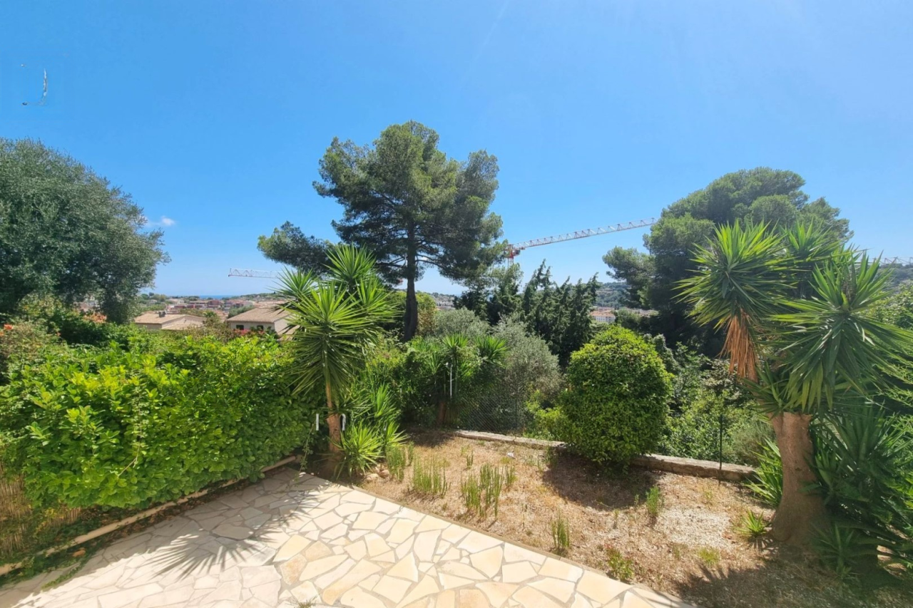 Квартира в Каннах, Франция, 90 м² - фото 3