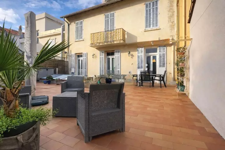 Квартира в Каннах, Франция, 102 м² - фото 2