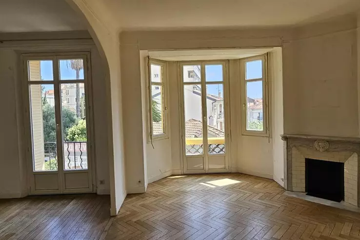 Квартира в Каннах, Франция, 117 м² - фото 2